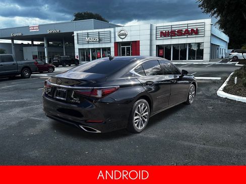 Used 2023 Lexus ES 350 w/ Accessory Package (Z2) image 4