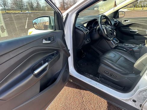 Used 2013 Ford Escape Titanium w/ Parking Technology Pkg image 12