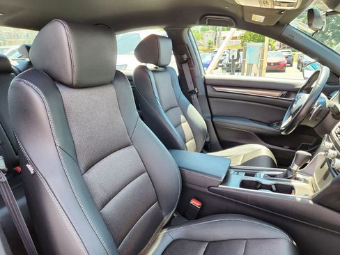 Used 2020 Honda Accord Sport image 16