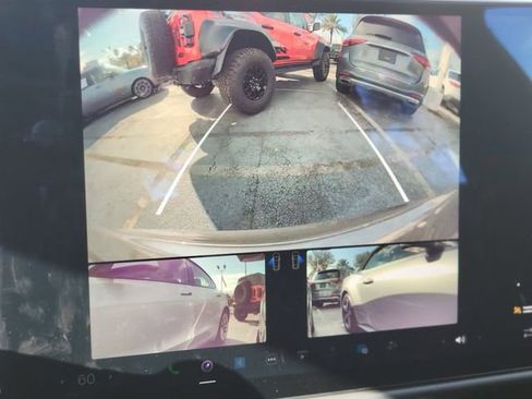 Used 2021 Tesla Model S Plaid image 9