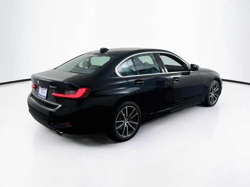 Used 2021 BMW 330i xDrive Sedan w/ Driving Assistance Package AWD/4WD image 5