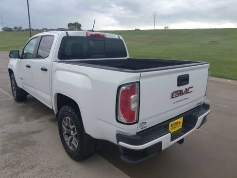 Used 2022 GMC Canyon AT4 w/ Trailering Package AWD/4WD image 6