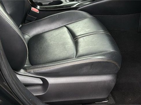 Certified 2022 Toyota Corolla LE image 9