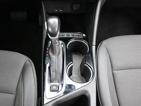 Used 2024 Buick Encore GX Preferred FWD image 15