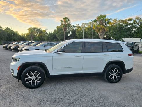 Used 2025 Jeep Grand Cherokee L Limited w/ Trailer Tow Package RWD image 3