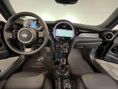 Used 2024 MINI Cooper S image 16