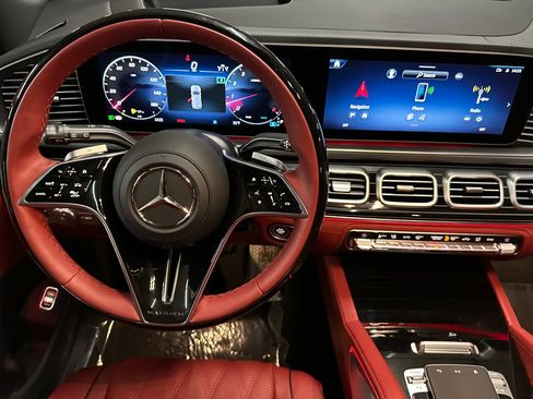 New 2026 Mercedes-Benz Maybach GLS 600 4MATIC image 26