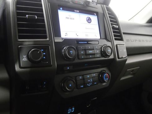 Used 2017 Ford F250 XL w/ STX Appearance Package image 14