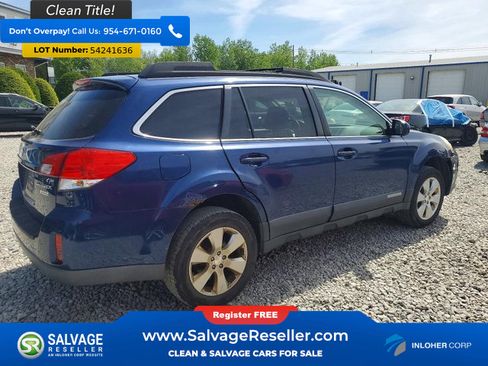 Used 2011 Subaru Outback 2.5i Premium w/ All-Weather Pkg AWD/4WD image 4