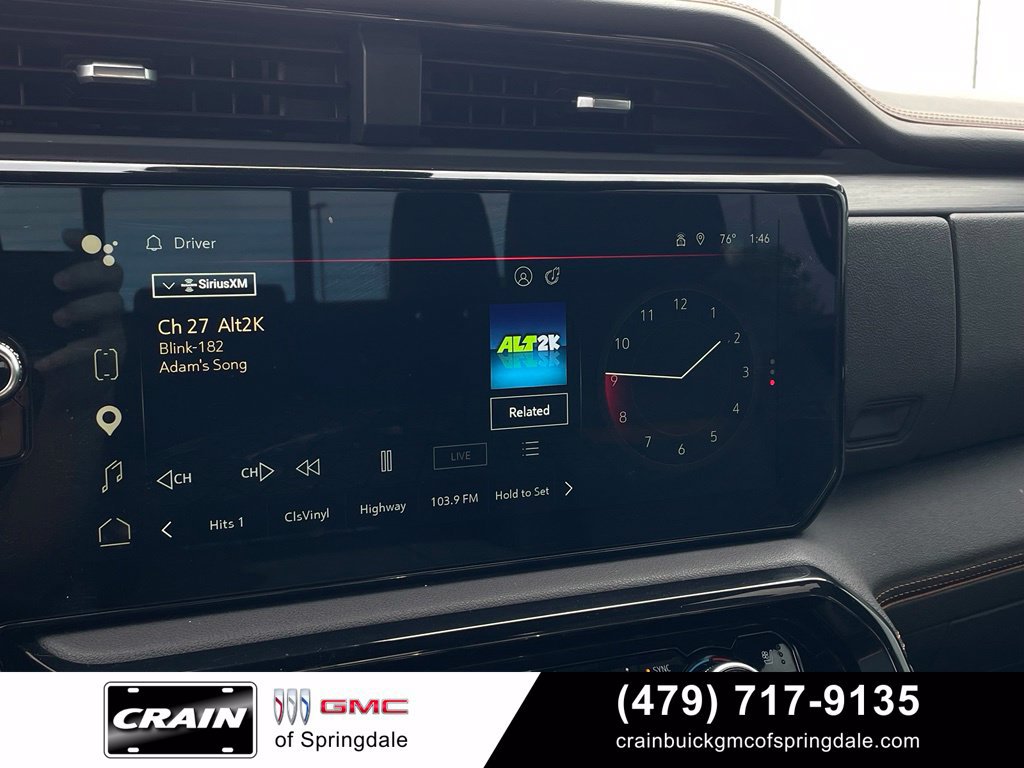 Used 2025 GMC Sierra 1500 AT4 w/ AT4 Premium Package AWD/4WD image 16