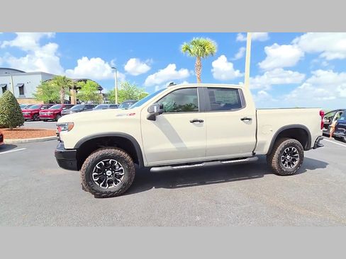 New 2026 Chevrolet Silverado 1500 ZR2 AWD/4WD image 24
