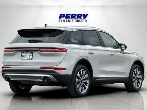 Used 2022 Lincoln Corsair Reserve w/ Elements Package image 3