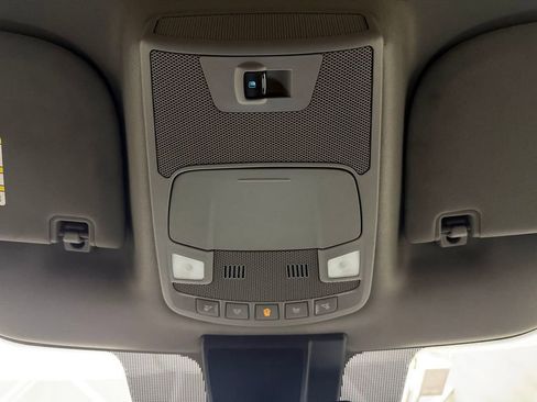 Used 2019 Ford F150 XLT w/ Equipment Group 302A Luxury AWD/4WD image 15