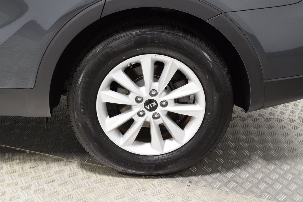 Used 2020 Kia Sorento LX w/ LX I4 Convenience Package AWD/4WD image 36