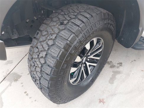 Used 2020 Ford F150 Raptor w/ Equipment Group 801A Mid image 31