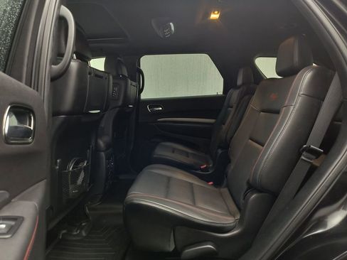 Used 2018 Dodge Durango R/T w/ Technology Group image 12