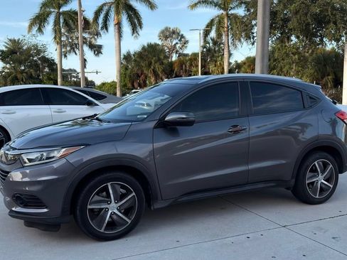 Used 2021 Honda HR-V EX image 5