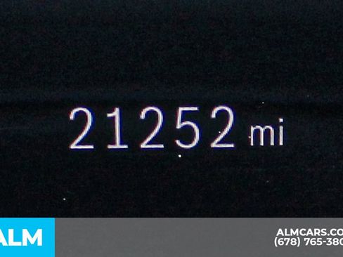 Used 2024 Mercedes-Benz GLS 450 4MATIC image 42