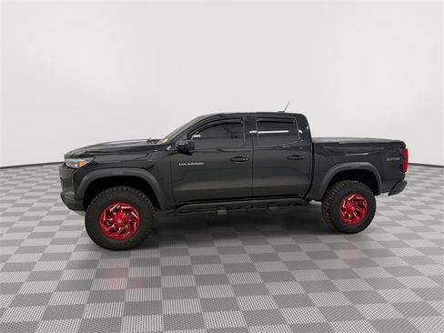 Used 2024 Chevrolet Colorado ZR2 w/ ZR2 Convenience Package III image 6