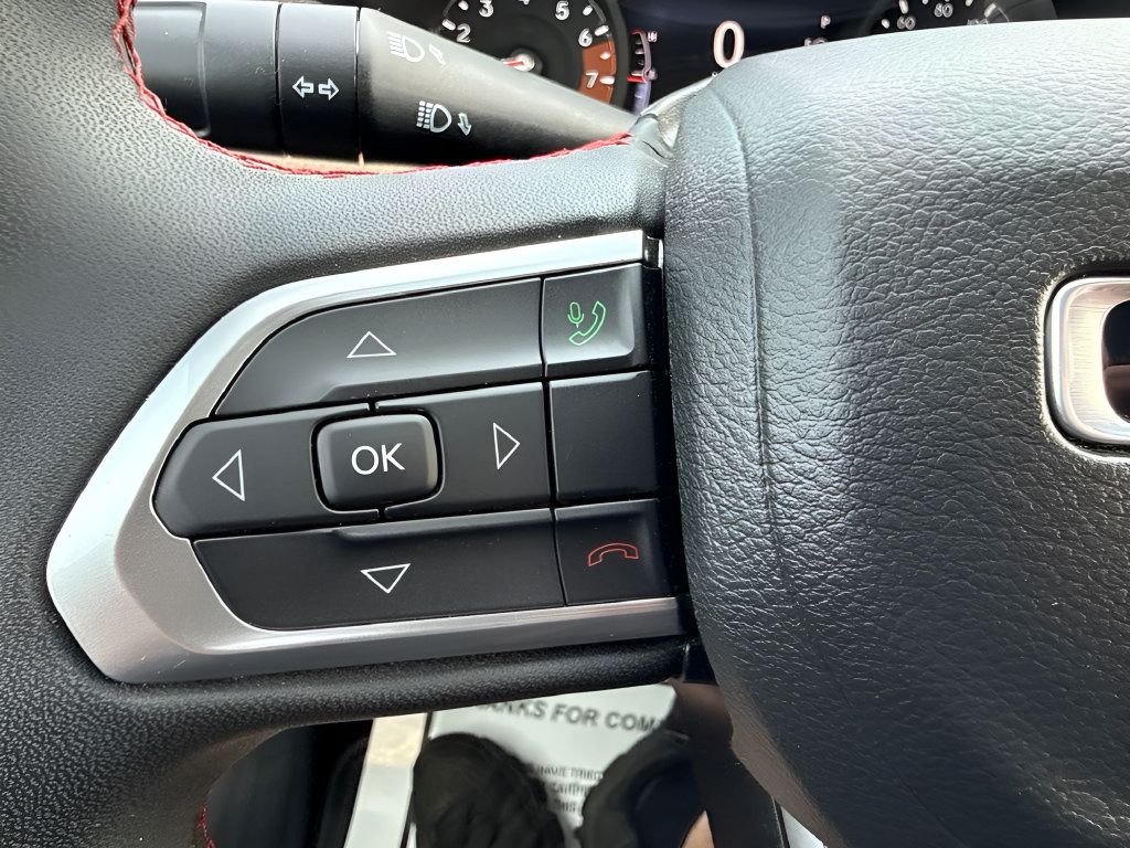 Used 2023 Jeep Compass Trailhawk AWD/4WD image 18