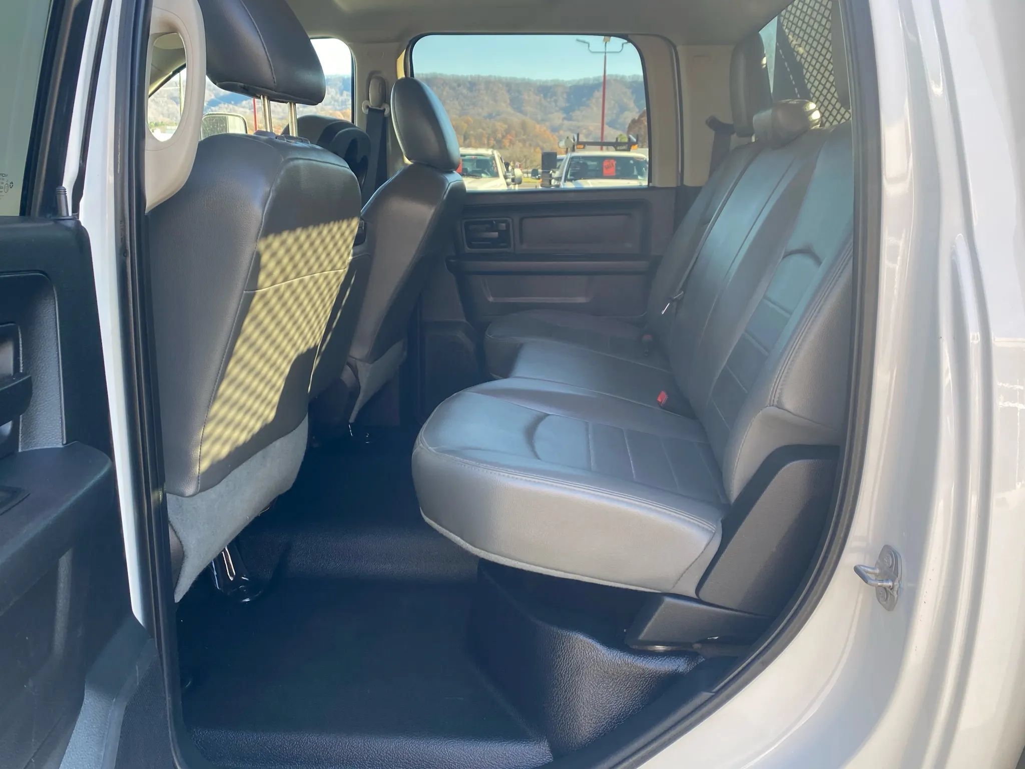 Used 2016 RAM 4500 Tradesman AWD/4WD image 26