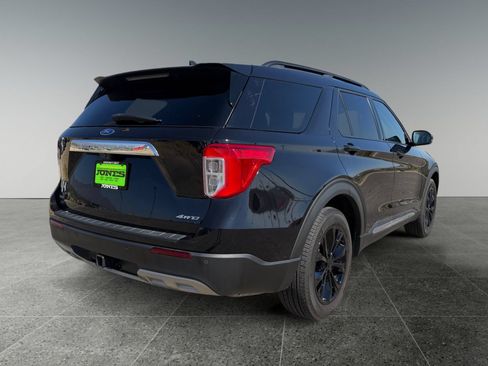 Certified 2023 Ford Explorer XLT w/ Equipment Group 202A AWD/4WD image 7