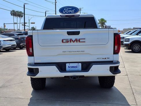 Used 2023 GMC Sierra 1500 AT4X AWD/4WD image 7