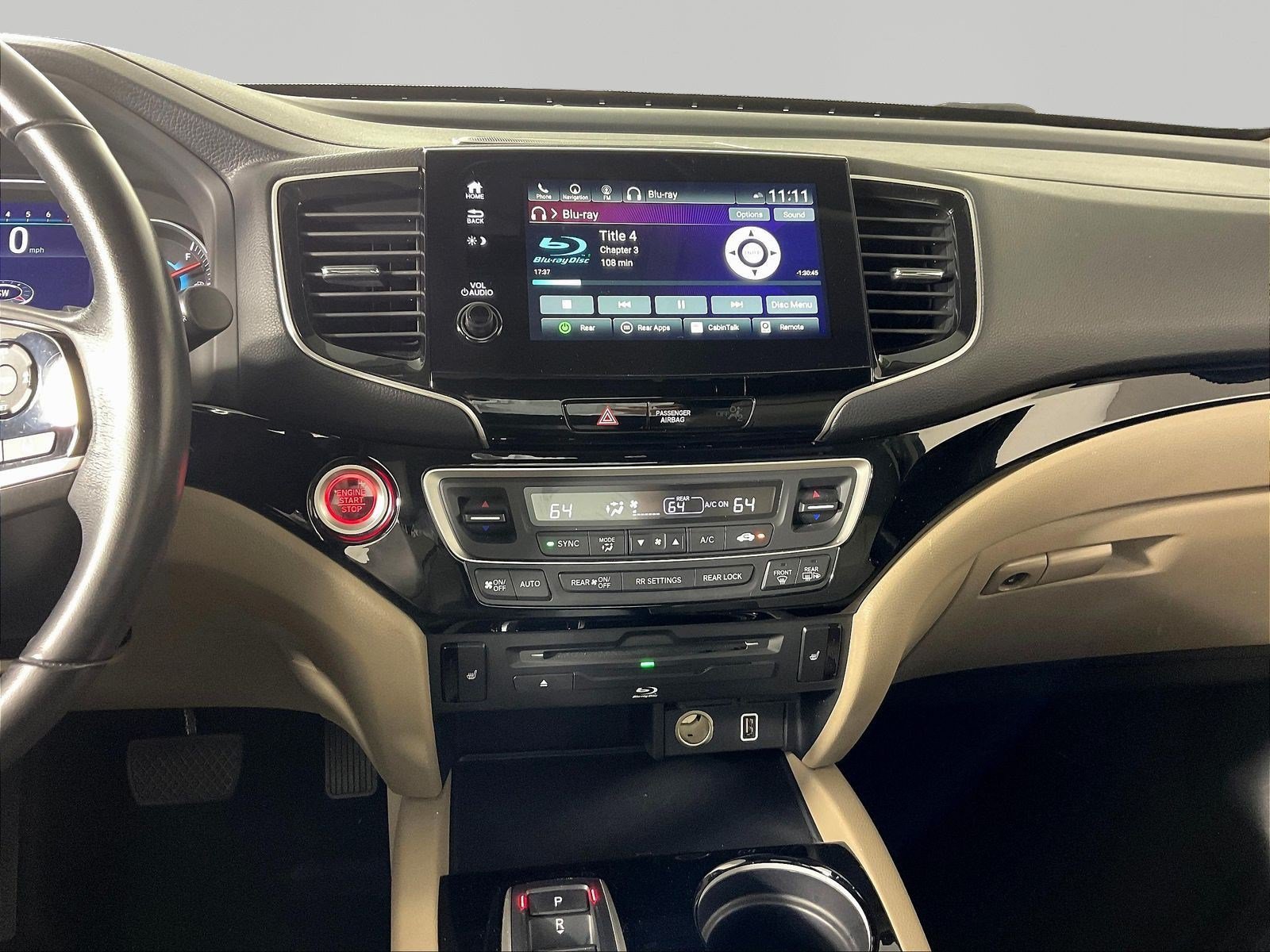 Used 2020 Honda Pilot Touring image 9
