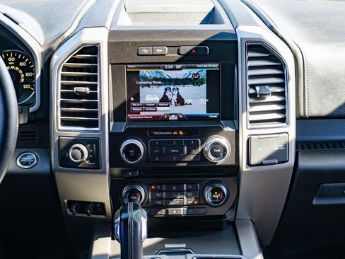 Used 2015 Ford F150 Lariat w/ Equipment Group 501A Mid image 20