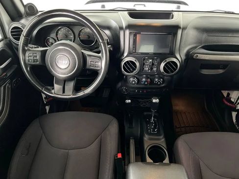 Used 2013 Jeep Wrangler Unlimited Sport AWD/4WD image 20