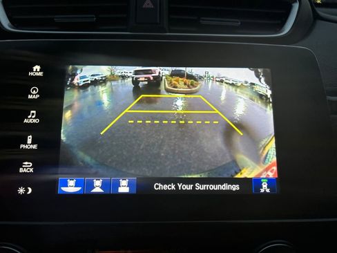 Used 2021 Honda CR-V Touring image 29