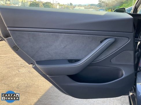 Used 2020 Tesla Model 3 Long Range image 46
