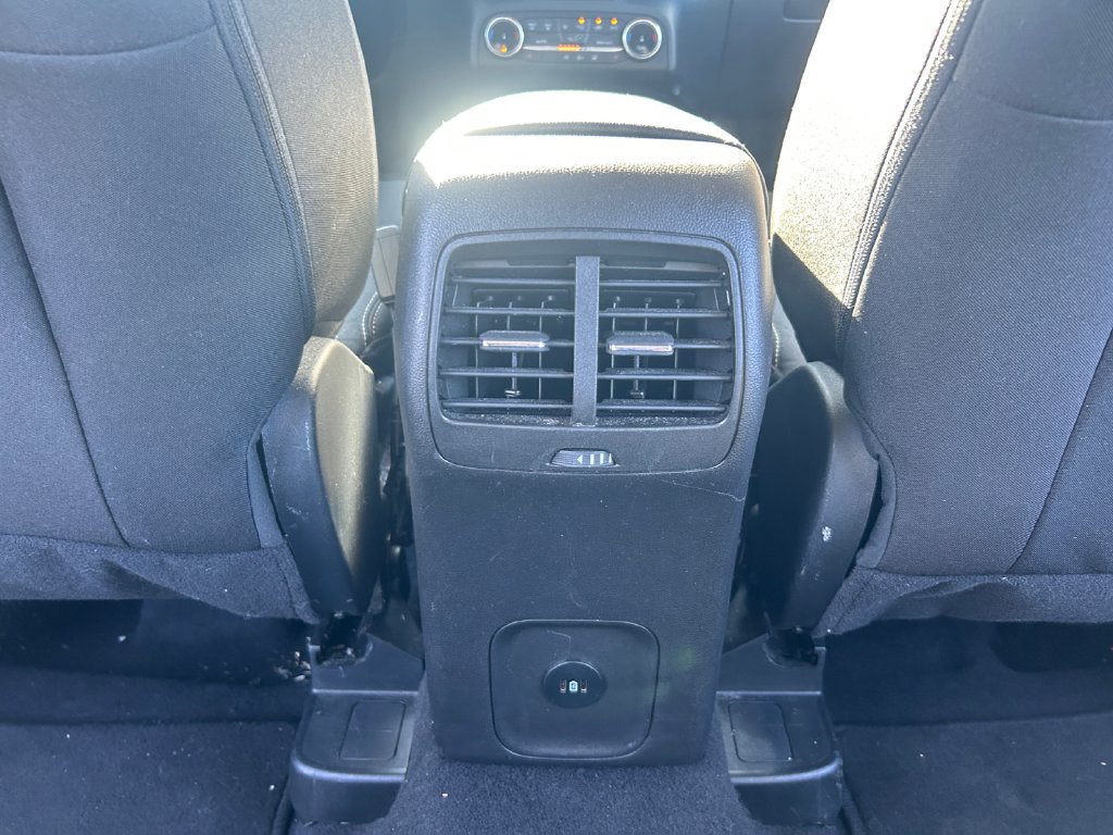 Certified 2024 Ford Escape Active AWD/4WD image 17