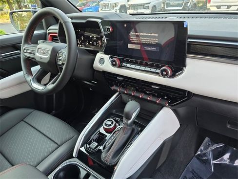 New 2025 GMC Canyon AT4 w/ AT4X Package image 10