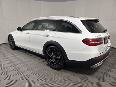 Used 2023 Mercedes-Benz E 450 4MATIC All-Terrain Wagon image 4