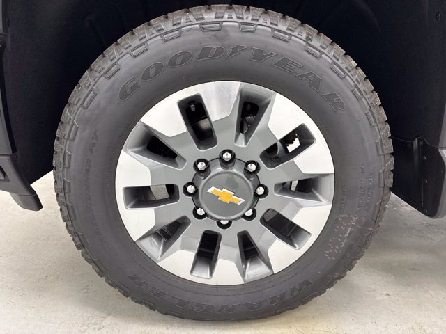 New 2026 Chevrolet Silverado 2500 Custom w/ Custom Value Package AWD/4WD image 37