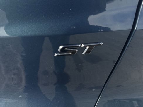 Certified 2024 Buick Envista Sport Touring w/ Convenience I Package image 31