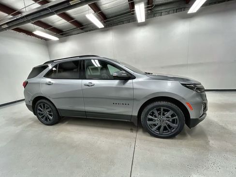 Certified 2023 Chevrolet Equinox RS AWD/4WD image 9