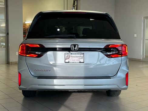 Used 2025 Honda Odyssey EX-L image 6