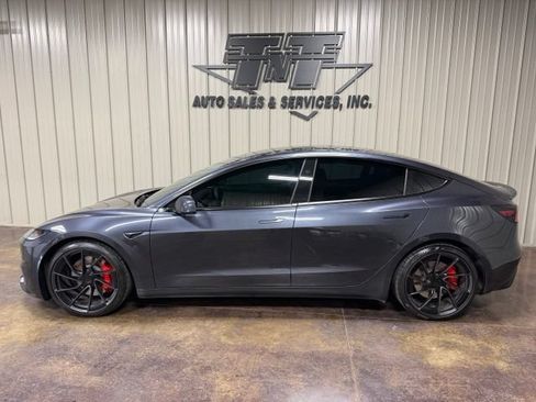 Used 2024 Tesla Model 3 Performance AWD/4WD image 3