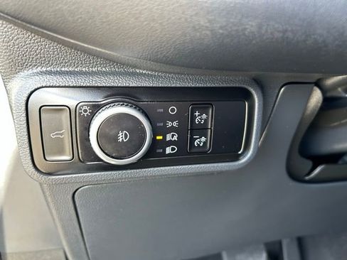 Used 2025 Ford Explorer ST-Line AWD/4WD image 27