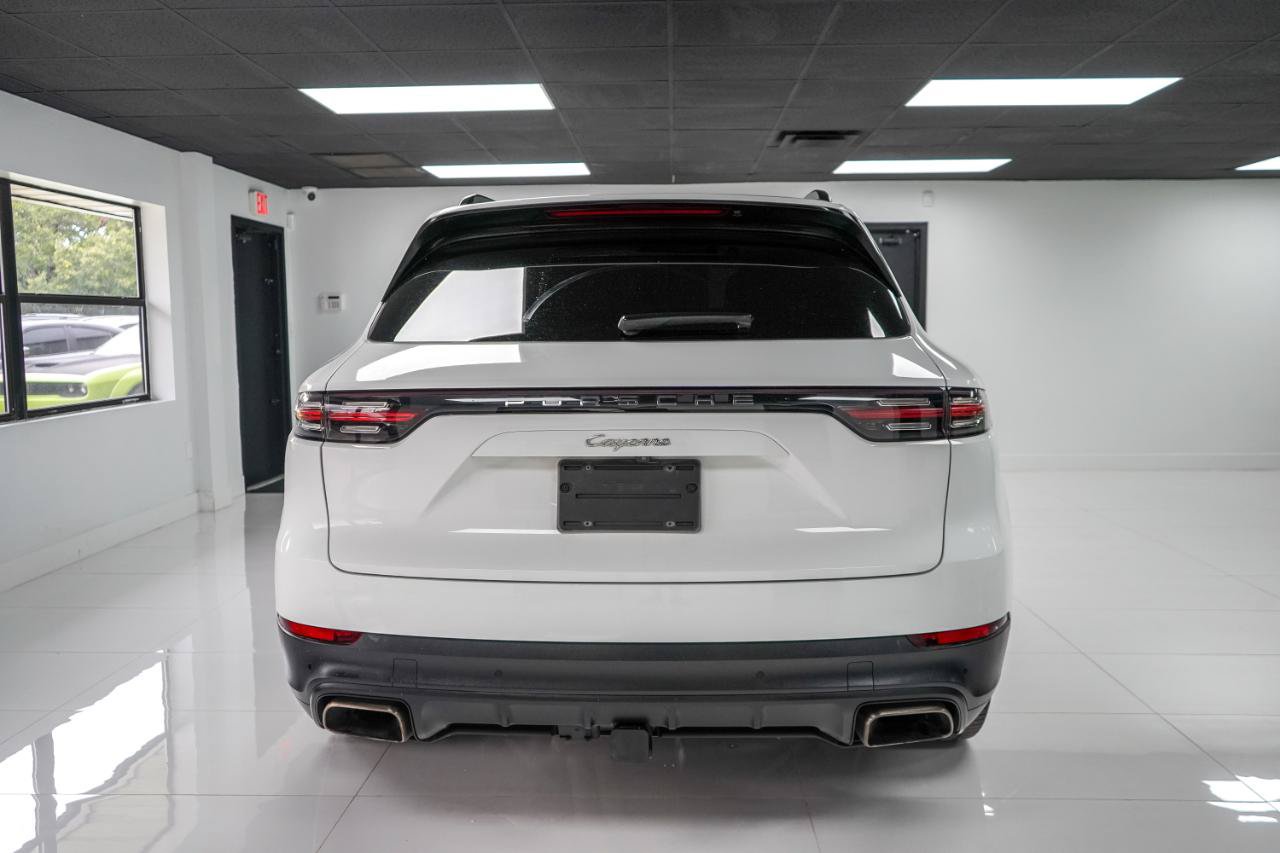 Used 2021 Porsche Cayenne AWD/4WD image 4
