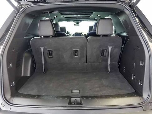Used 2023 Chevrolet Traverse RS AWD/4WD image 34