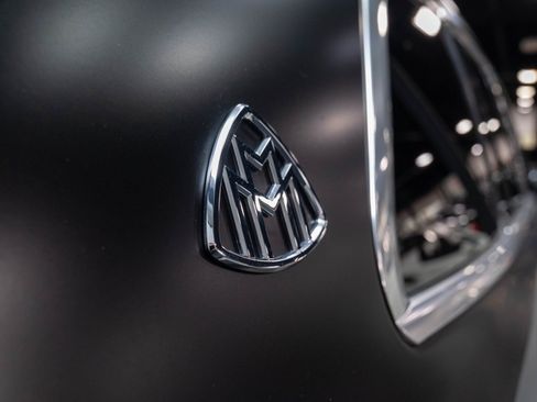 Used 2022 Mercedes-Benz Maybach GLS 600 4MATIC image 95