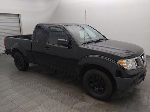 Used 2019 Nissan Frontier S RWD image 11