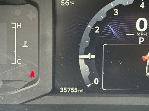 Used 2024 Toyota Tacoma SR5 image 11