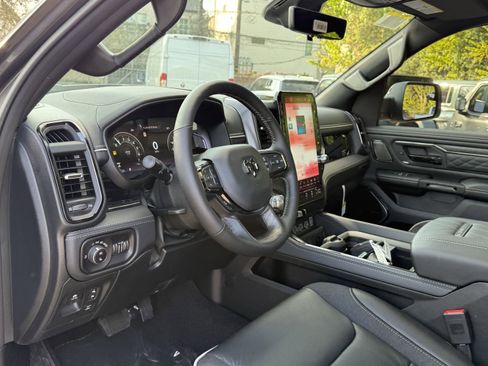 New 2026 RAM 1500 Limited image 15