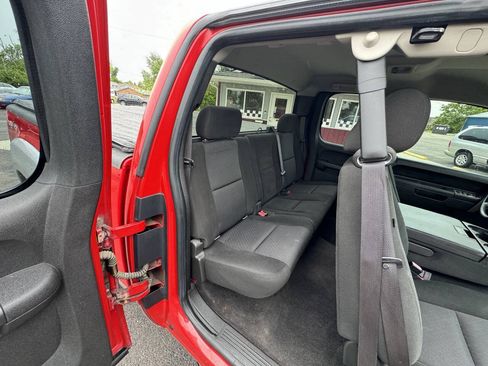 Used 2010 GMC Sierra 1500 SLE w/ Power Pack Plus AWD/4WD image 31