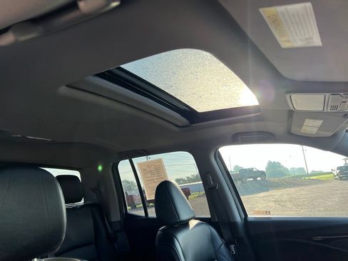 Used 2019 Honda Ridgeline RTL-E image 16