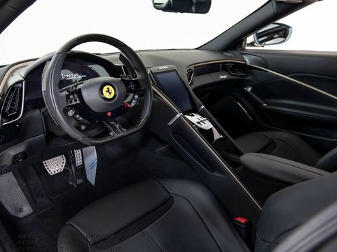 Used 2025 Ferrari Roma Spider RWD image 4
